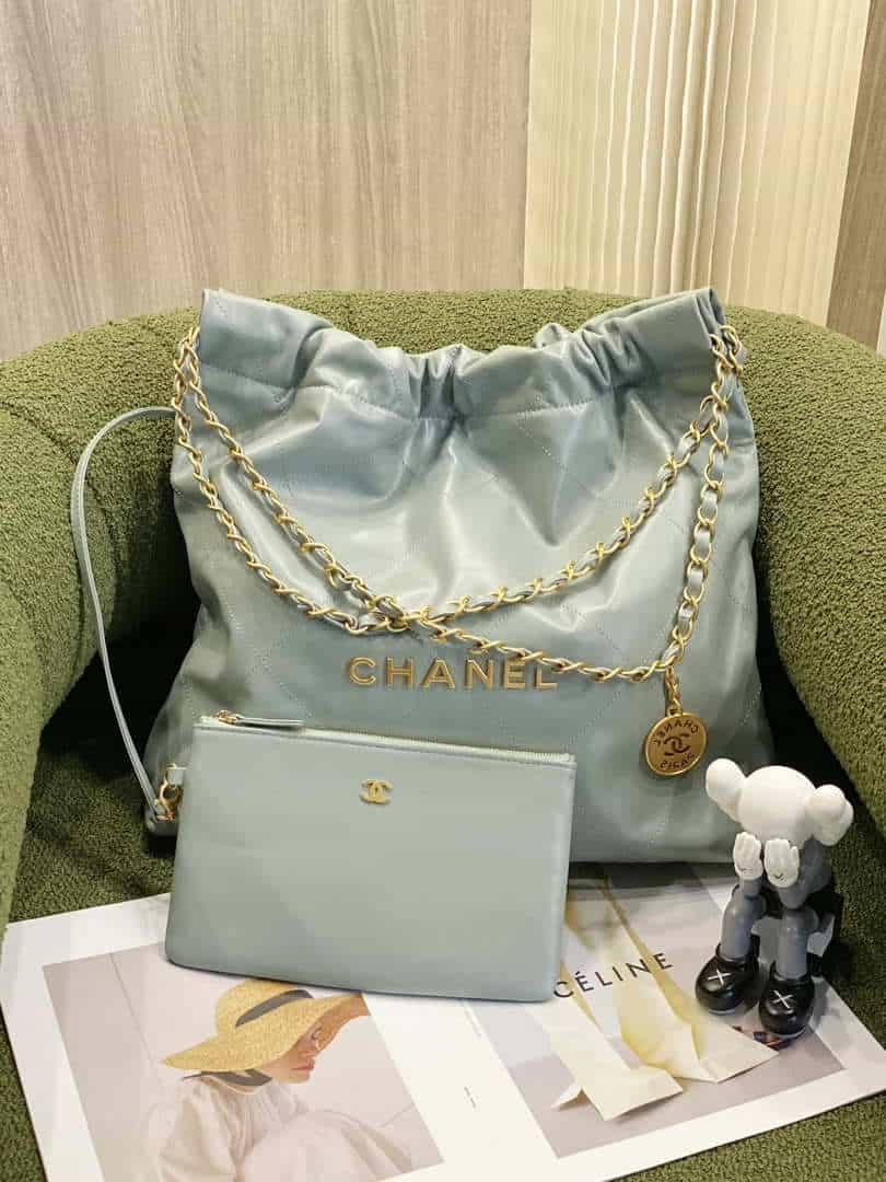 Chanel 22 as3261 handbag shiny calfskin light green 001 luxibags.ru