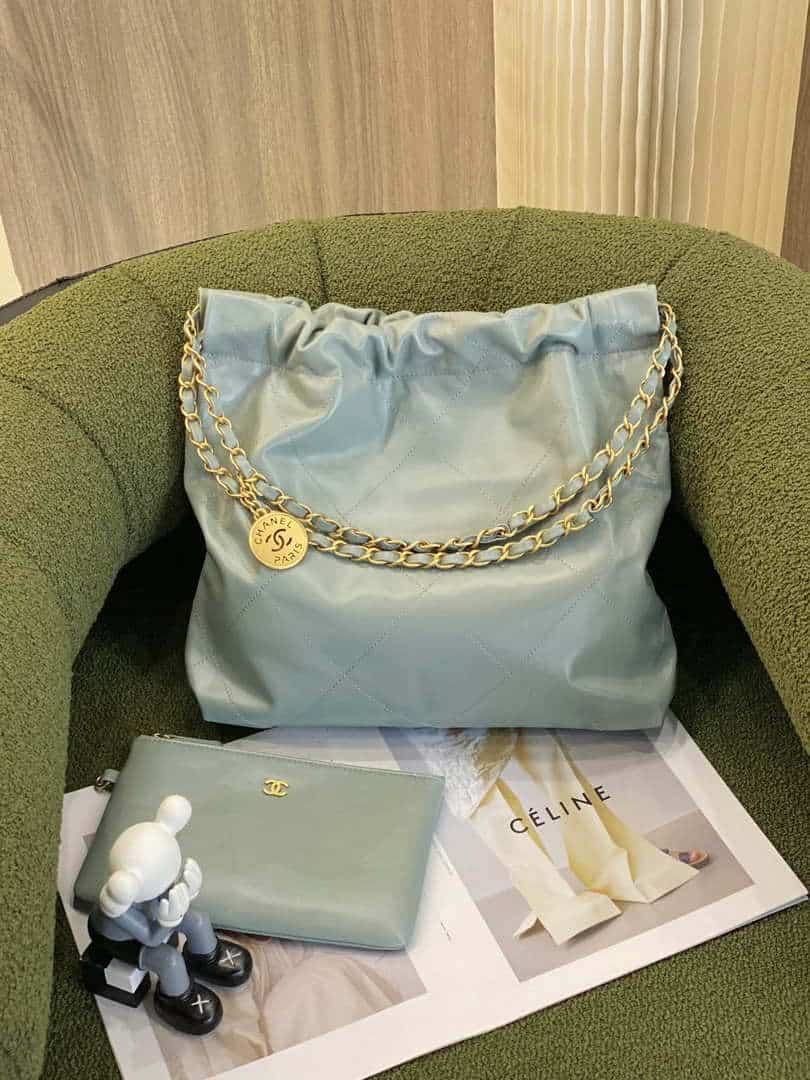 chanel-22-as3260-small-handbag-shiny-calfskin-light-green-003-luxibags.ru